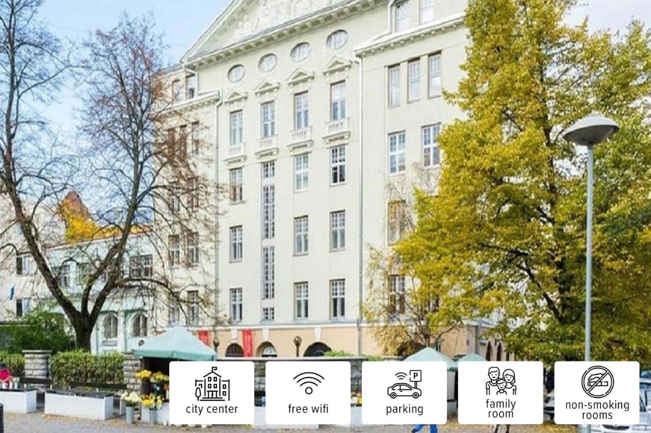 Classic Apartments In Old Town Tallinn Bagian luar foto