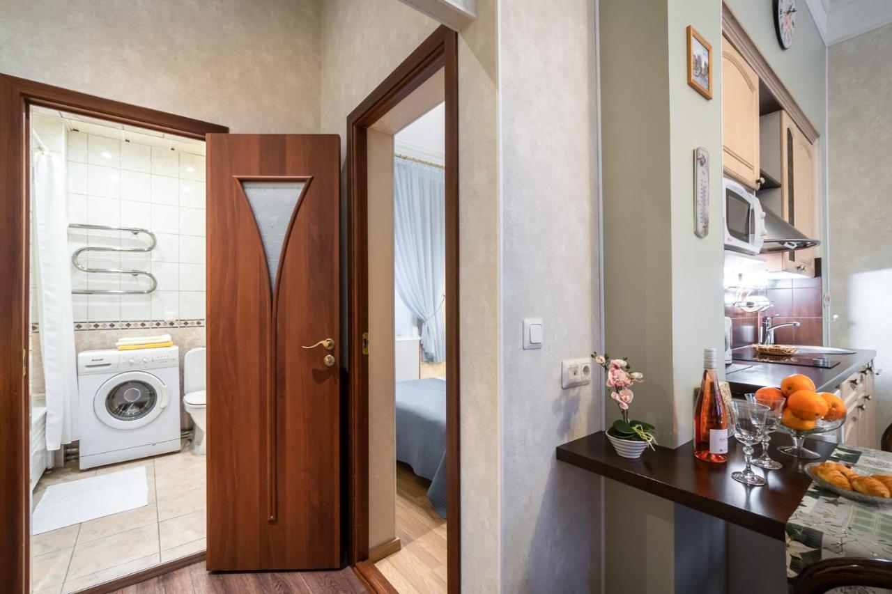 Classic Apartments In Old Town Tallinn Bagian luar foto