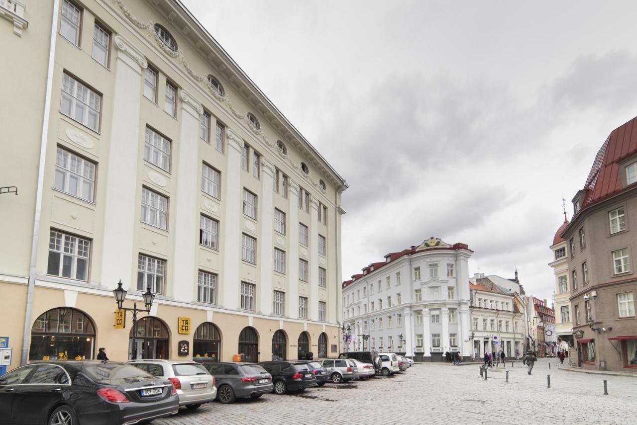 Classic Apartments In Old Town Tallinn Bagian luar foto